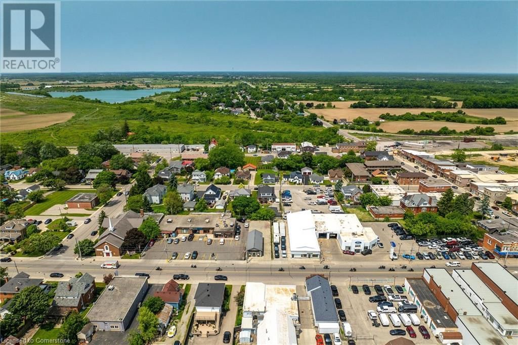 26 MAIN STREET SOUTH Image 43