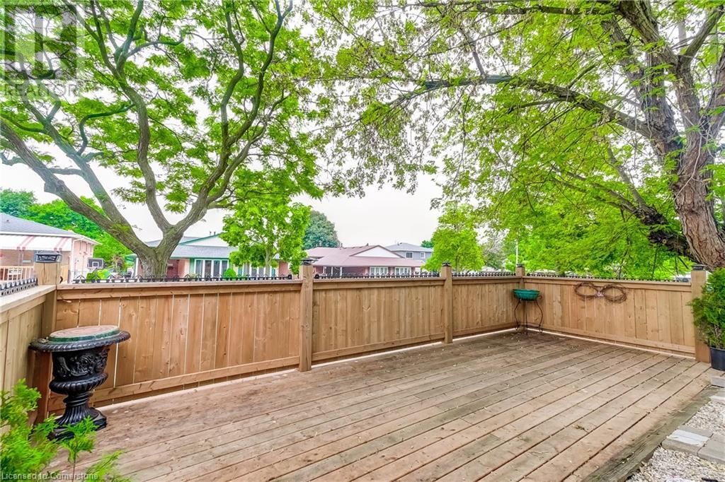 2034 CANNING COURT Image 32