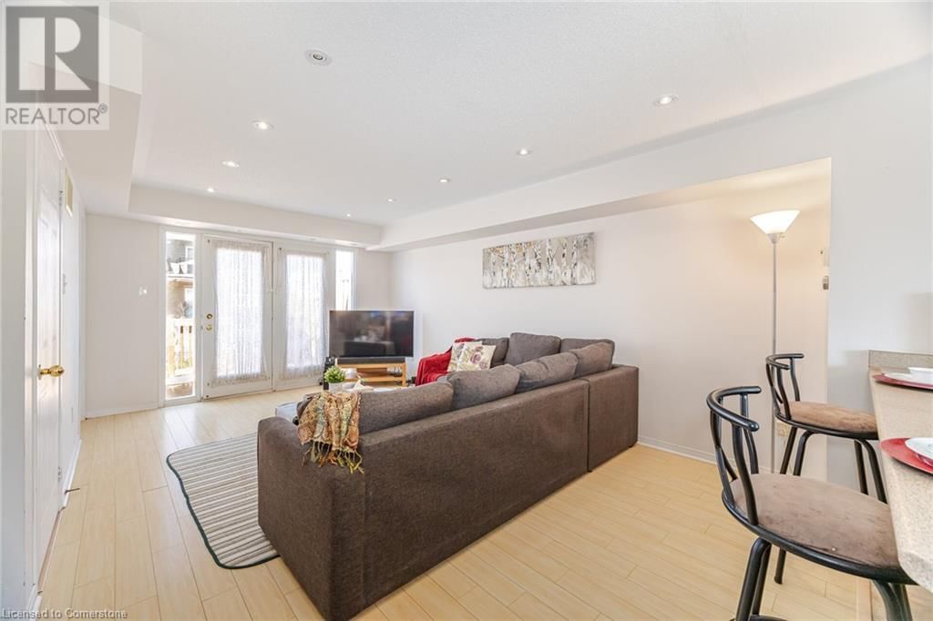 3 - 4855 HALF MOON GROVE Image 12