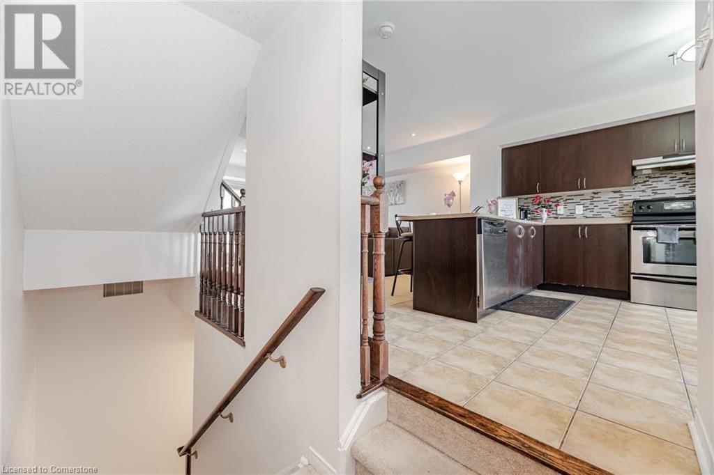 3 - 4855 HALF MOON GROVE Image 5