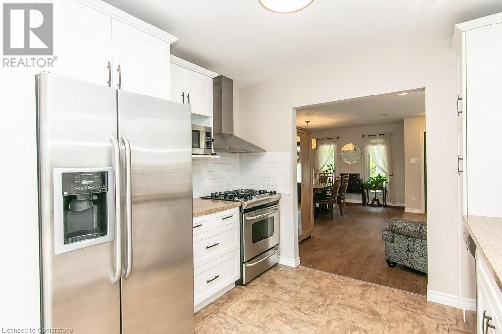 693 JACOB LANE Image 13