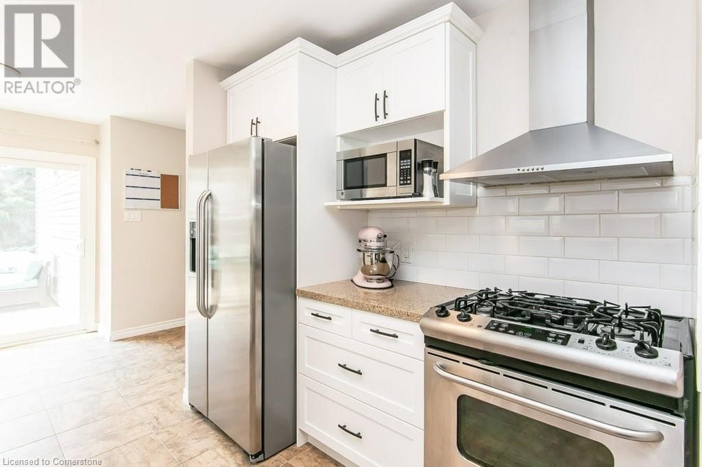 693 JACOB LANE Image 15