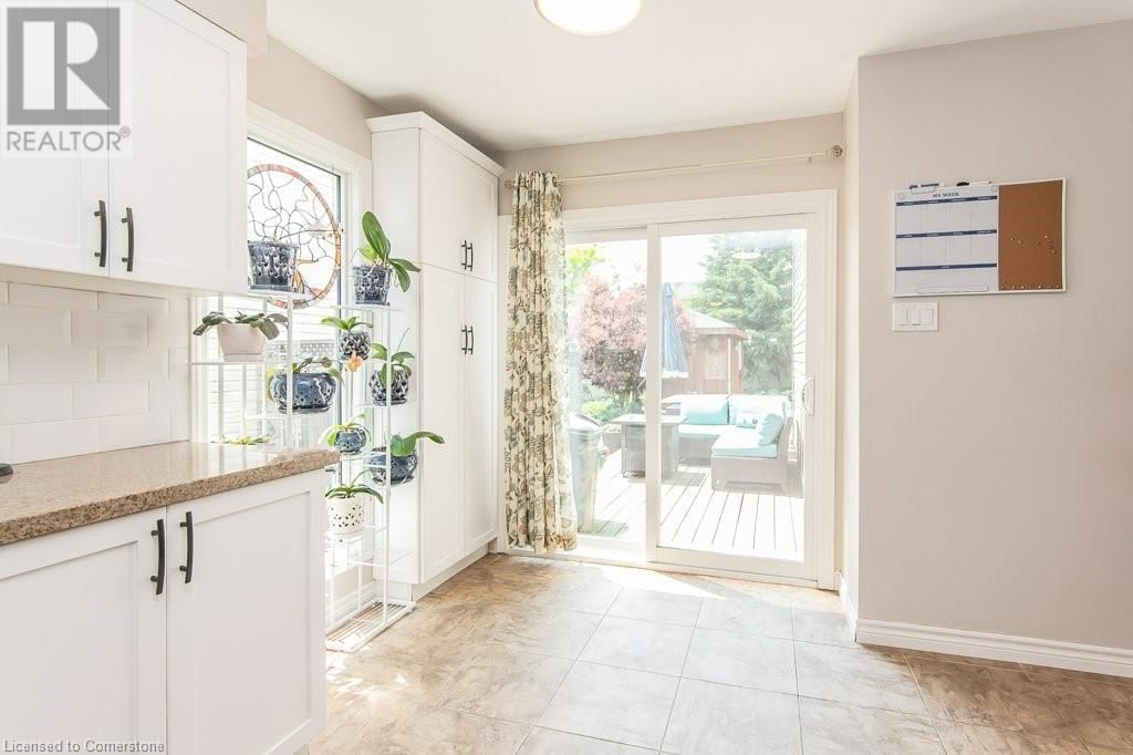 693 JACOB LANE Image 16