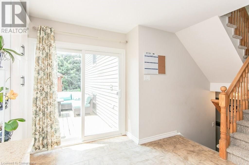 693 JACOB LANE Image 17