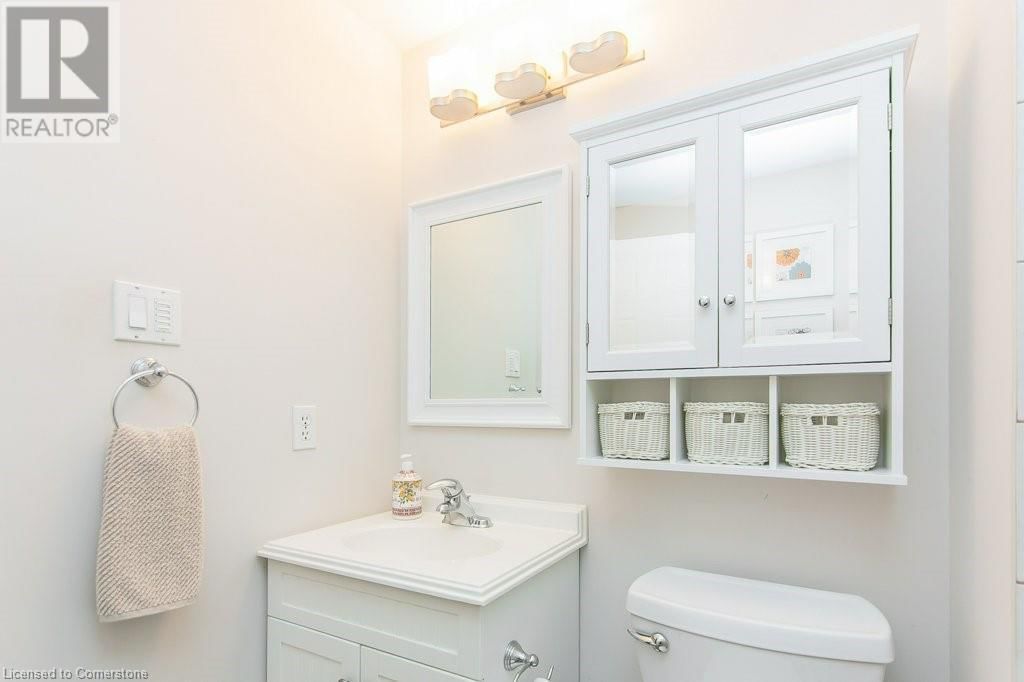 693 JACOB LANE Image 24
