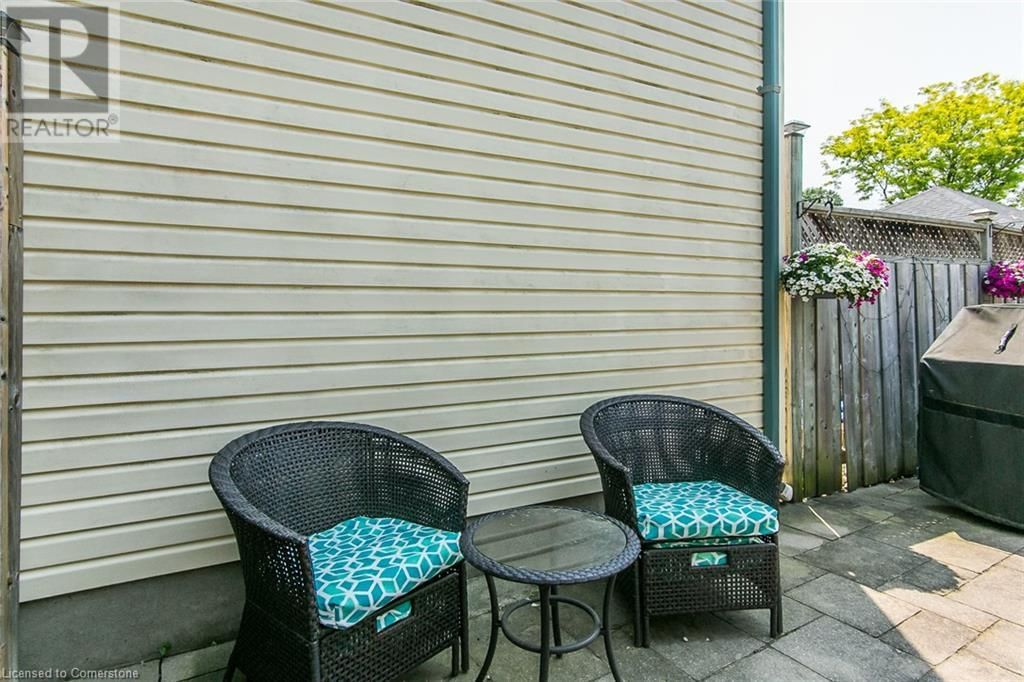 693 JACOB LANE Image 35