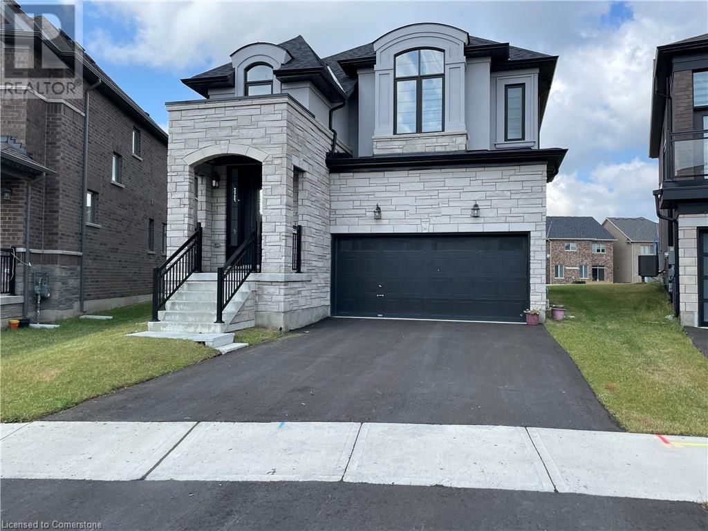 117 SILVERWOOD CRESCENT Image 1