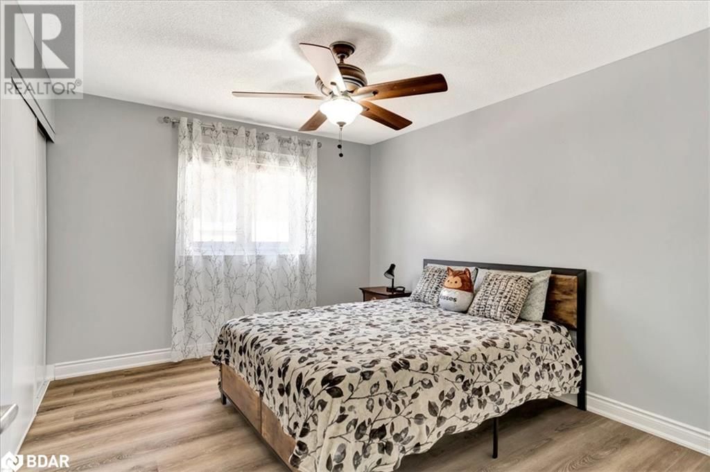 117 WINCHESTER TERRACE Image 30