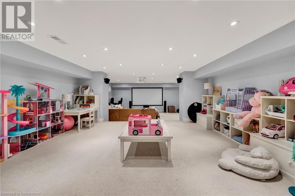 19 MAYNARD AVENUE Image 32