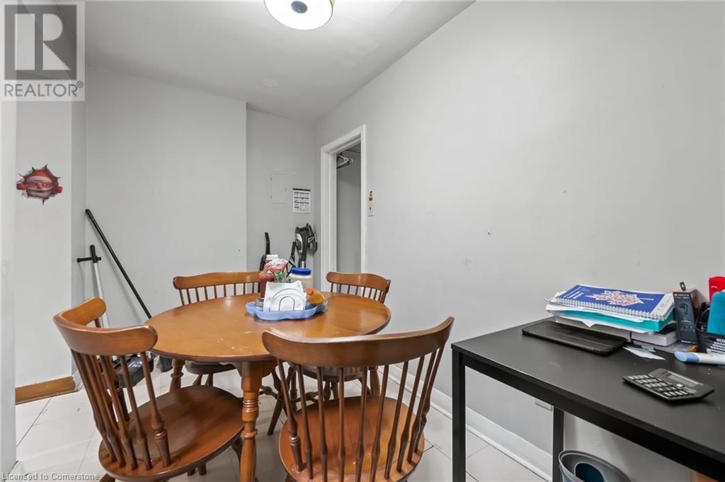 138 CHATHAM STREET Image 14