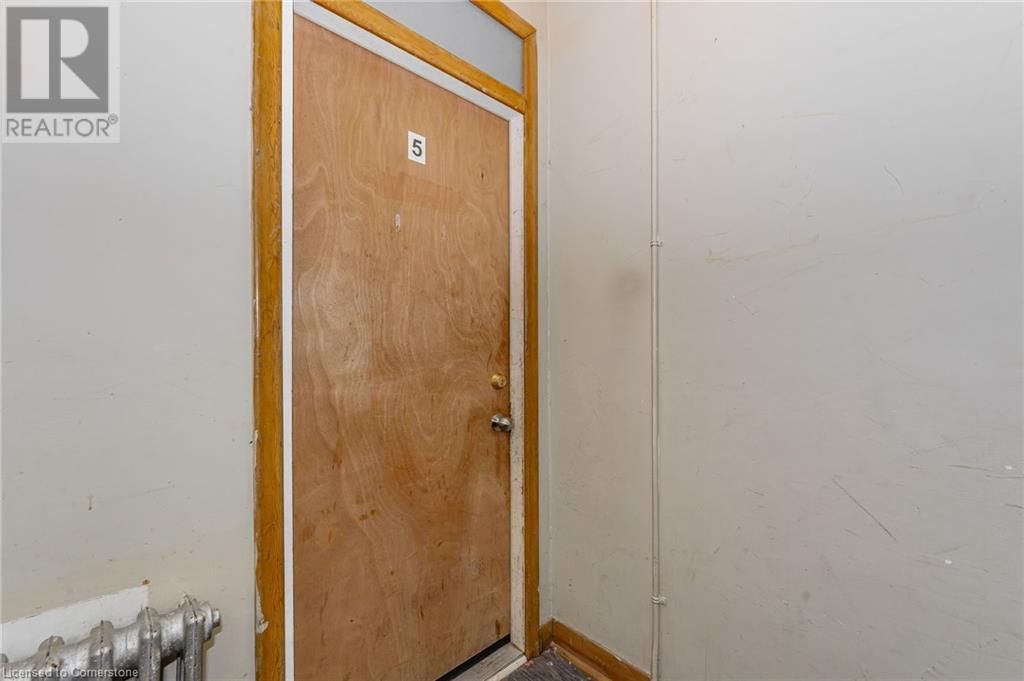 138 CHATHAM STREET Image 31