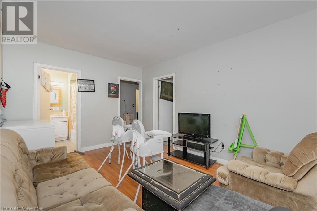 138 CHATHAM STREET Image 33