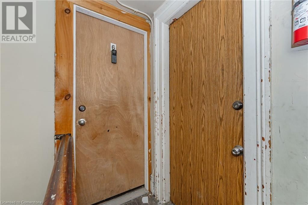 138 CHATHAM STREET Image 39