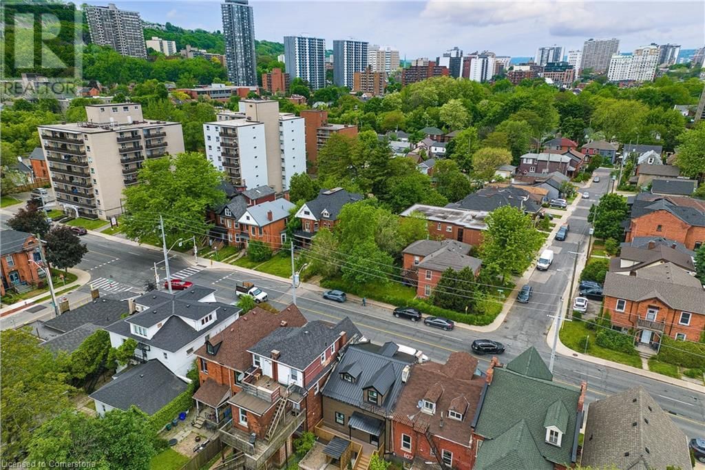111 WELLINGTON STREET SOUTH Image 38