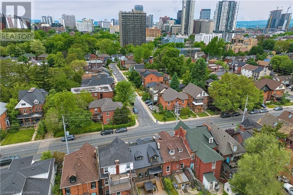 111 WELLINGTON STREET SOUTH Image 39