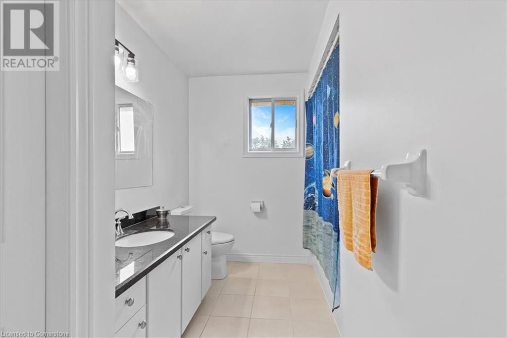 98 HUME DRIVE Image 28