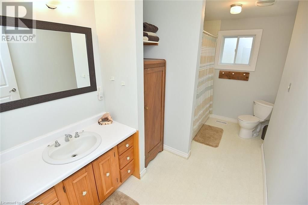 1344 HIGHWAY 8 Image 17