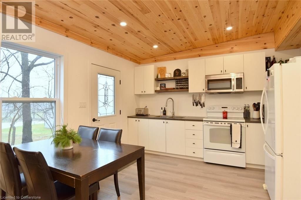 1344 HIGHWAY 8 Image 25