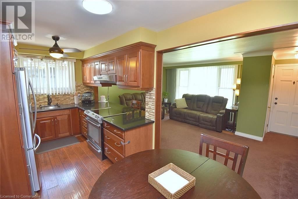 100 WHITNEY AVENUE Image 16