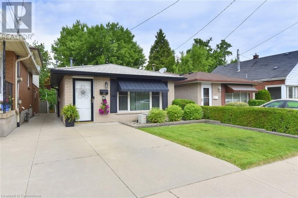 100 WHITNEY AVENUE Image 2