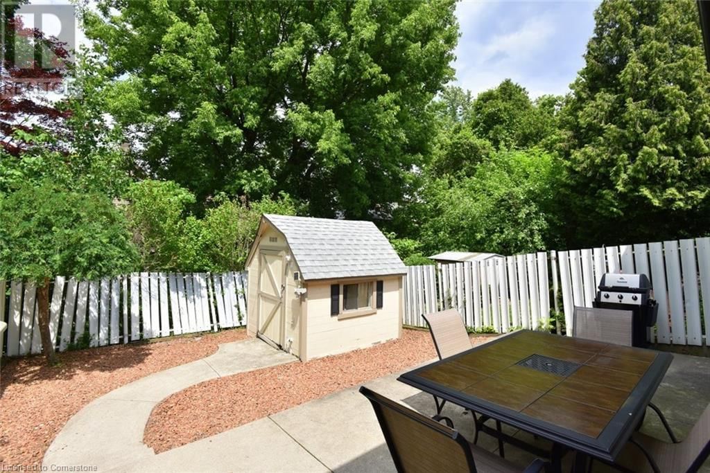 100 WHITNEY AVENUE Image 28