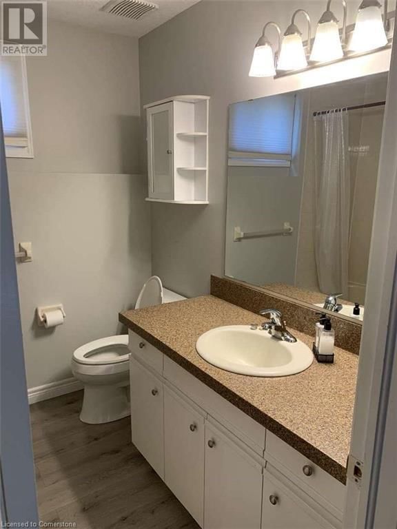 30 MUSSELMAN CRESCENT Image 19