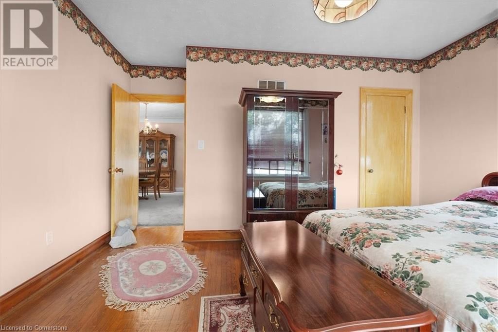 693 UPPER JAMES STREET Image 14