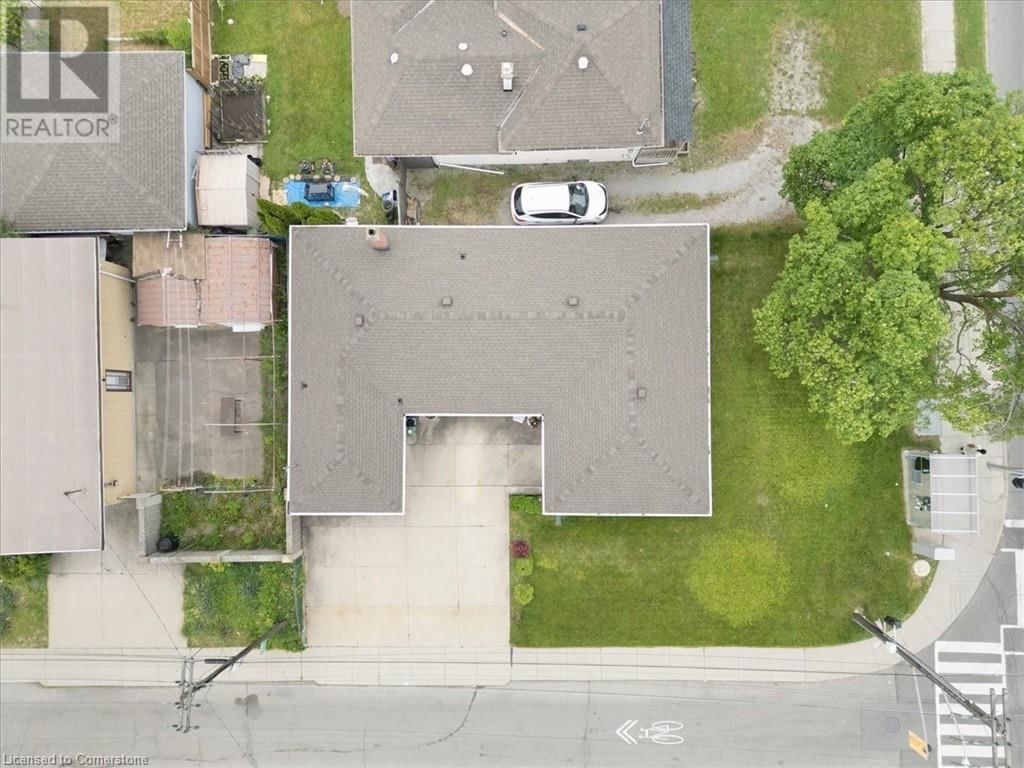693 UPPER JAMES STREET Image 28