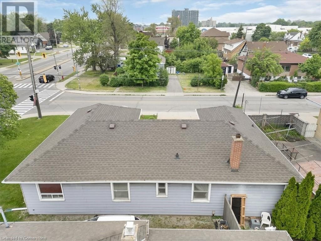 693 UPPER JAMES STREET Image 29