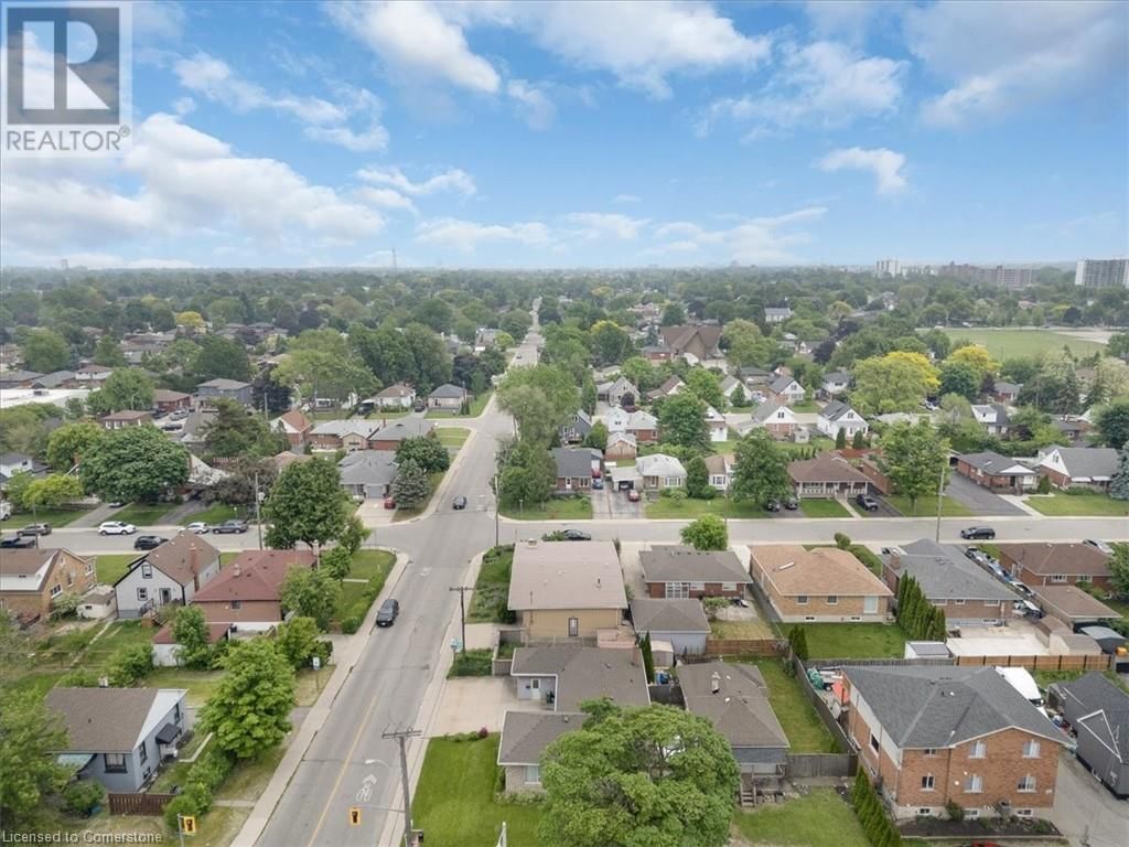 693 UPPER JAMES STREET Image 33