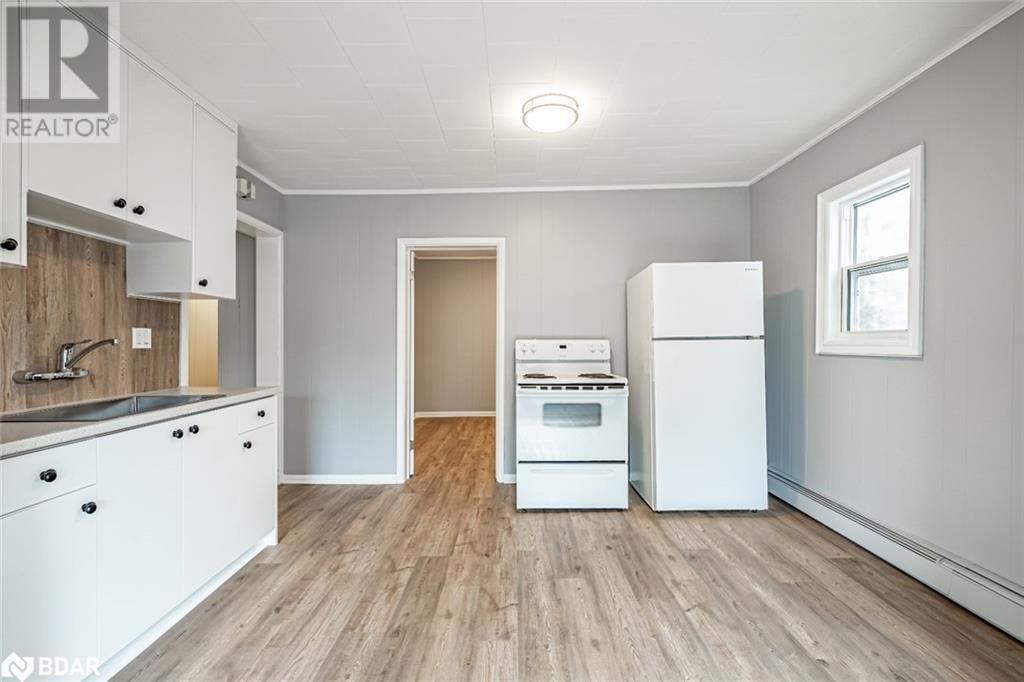 30 QUEEN STREET WEST Image 11