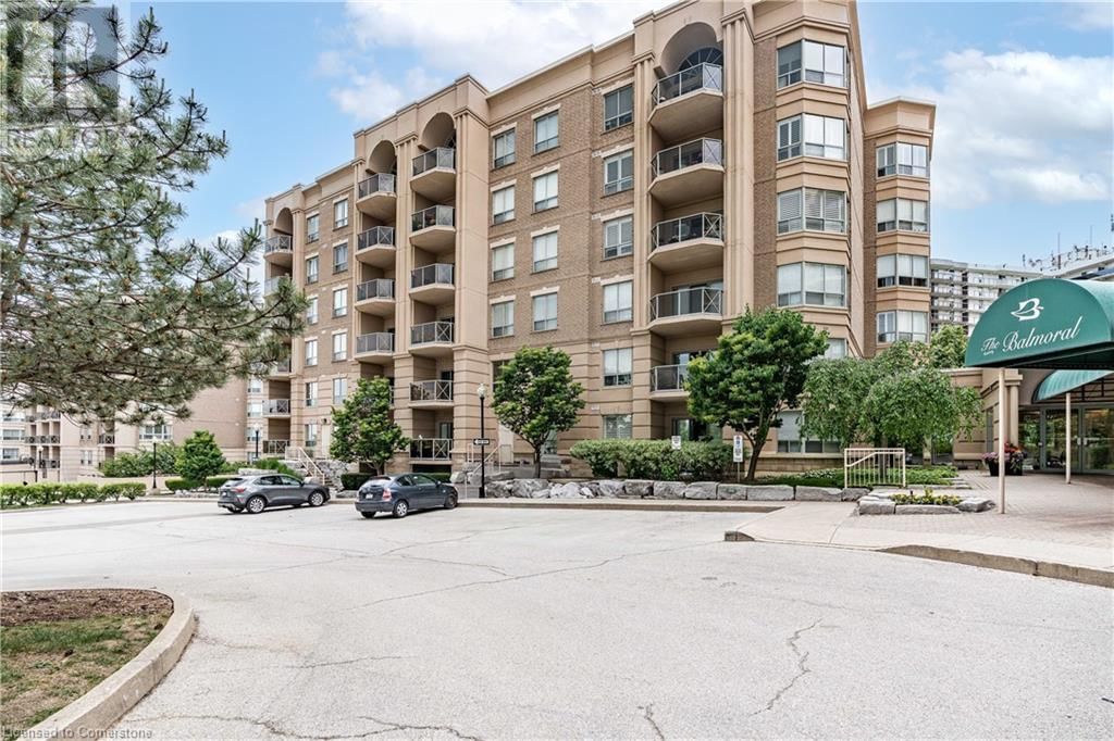 506 - 2075 AMHERST HEIGHTS DRIVE Image 3