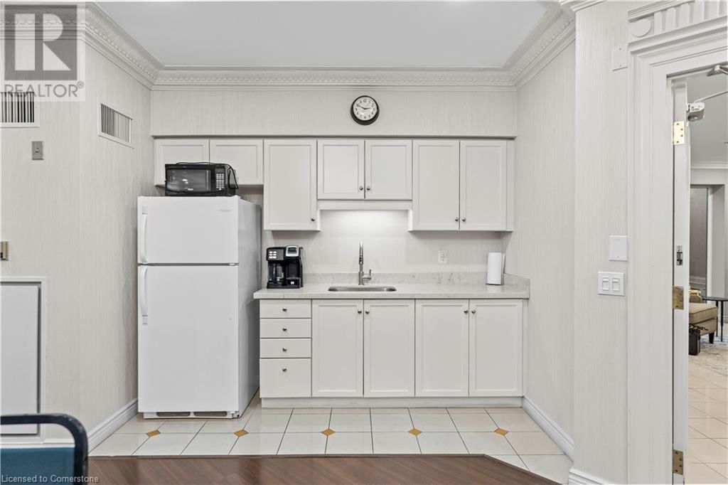 506 - 2075 AMHERST HEIGHTS DRIVE Image 36