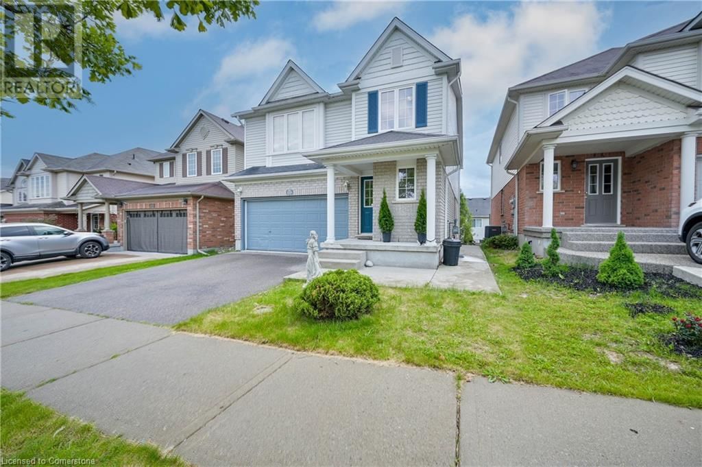 324 BEAUMONT CRESCENT Image 2