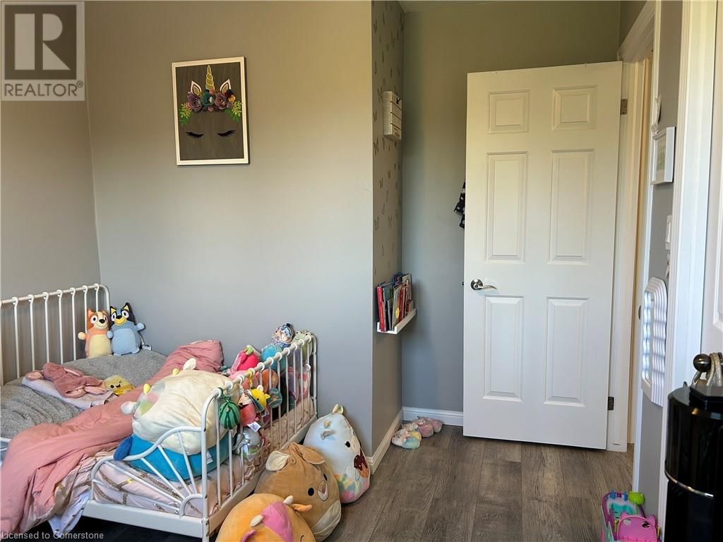 56 OAKWOOD AVENUE Image 20