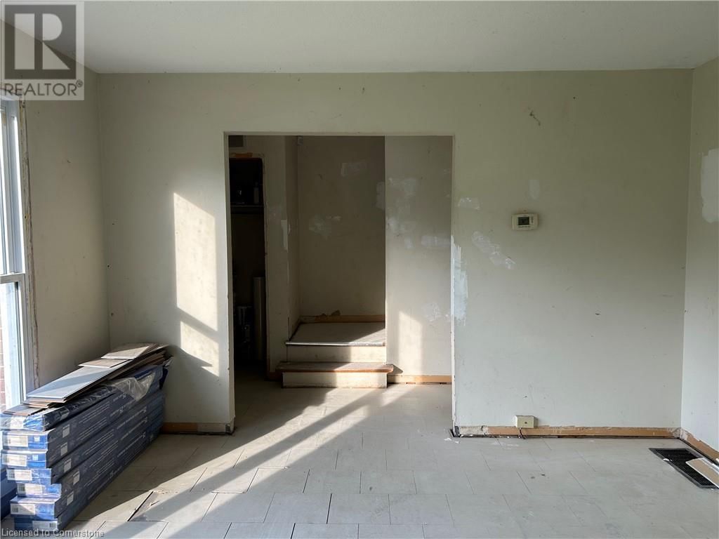 56 OAKWOOD AVENUE Image 30