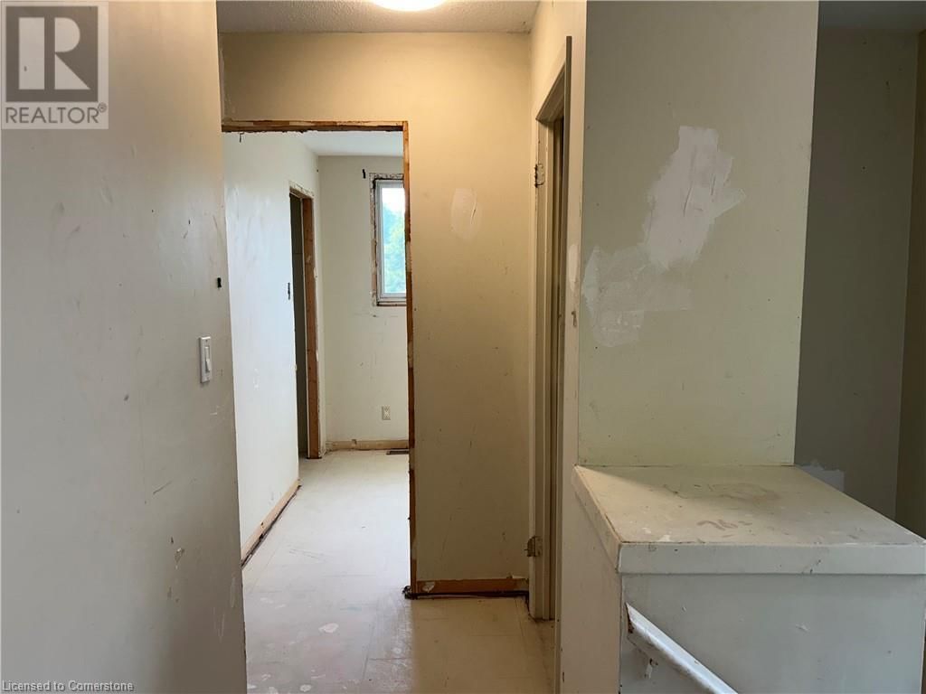 56 OAKWOOD AVENUE Image 34