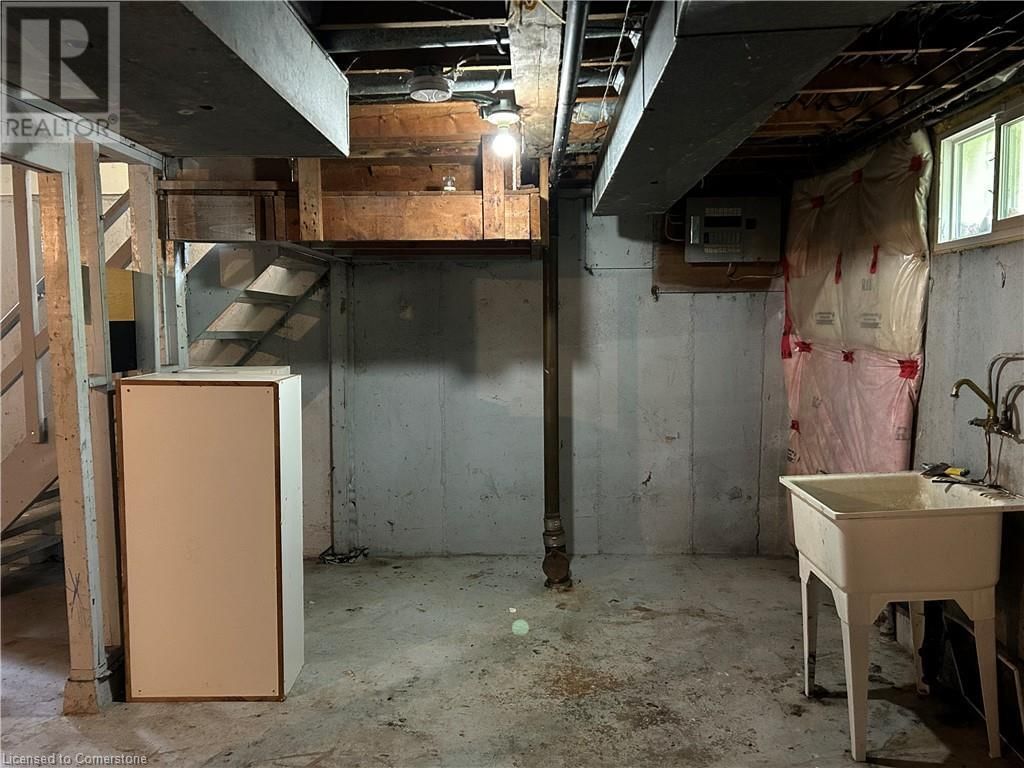 56 OAKWOOD AVENUE Image 47