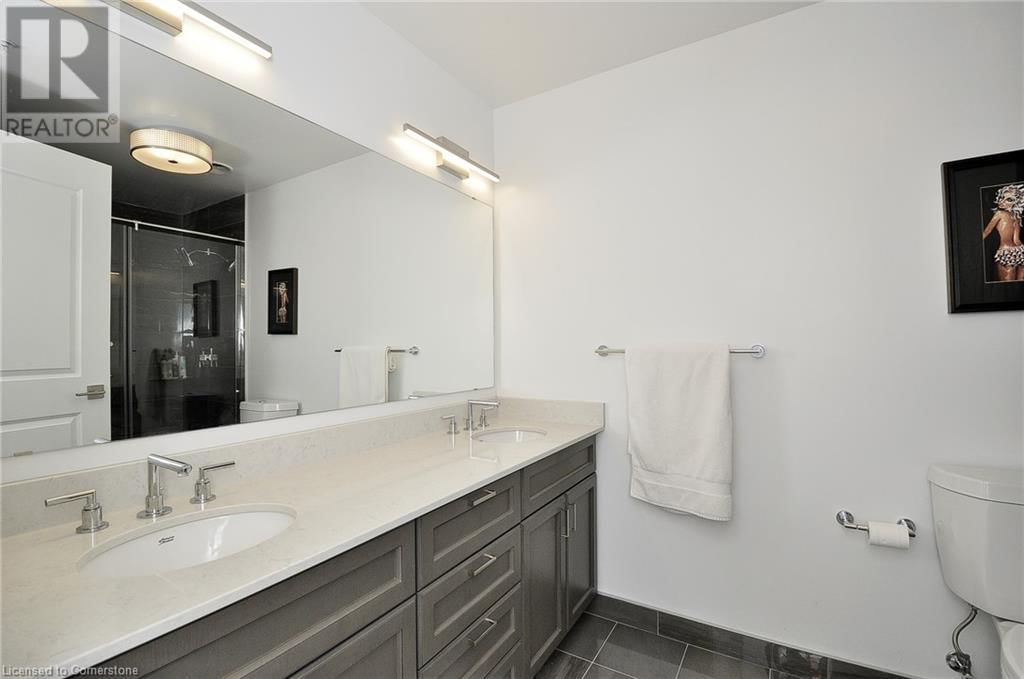 1213 - 15 GLEBE STREET Image 27