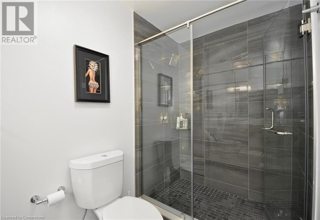 1213 - 15 GLEBE STREET Image 28