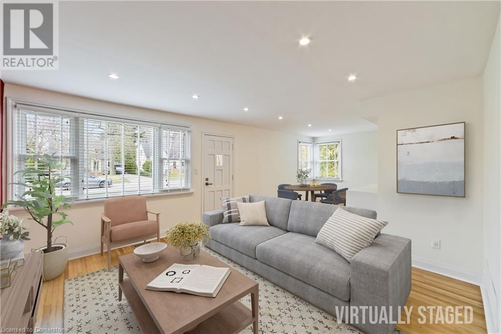 407 QUEEN MARY DRIVE Image 11
