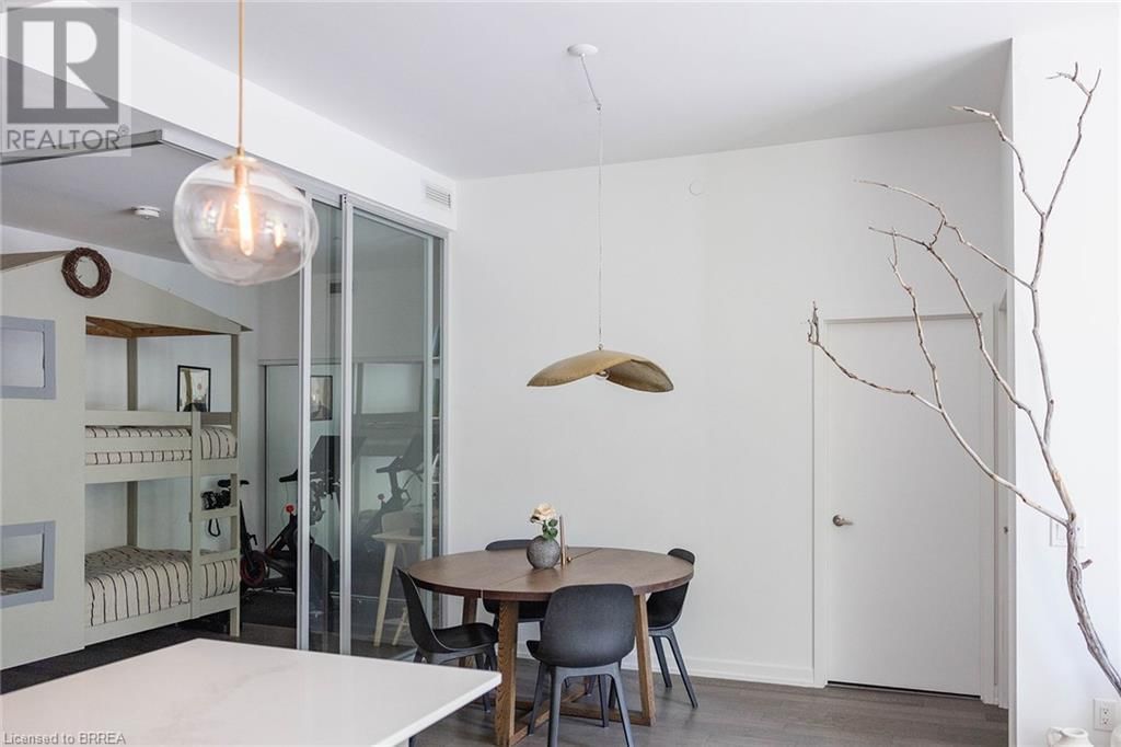 36 WYATT AVENUE Image 12