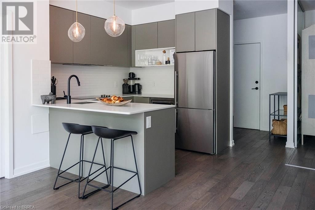 36 WYATT AVENUE Image 3