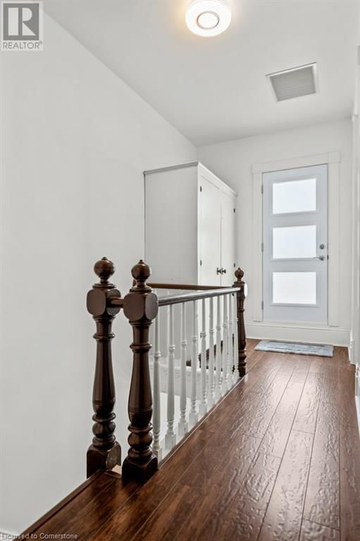 89 LYNDEN ROAD ROAD Image 21