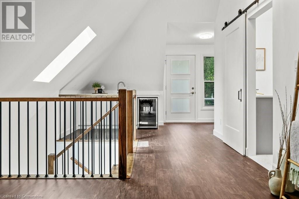 89 LYNDEN ROAD ROAD Image 32
