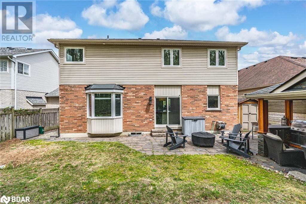 8 THRUSHWOOD DRIVE Image 23