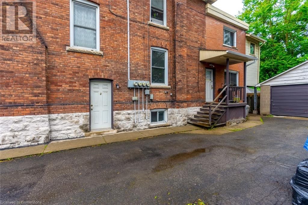 124 GLADSTONE AVENUE Image 6
