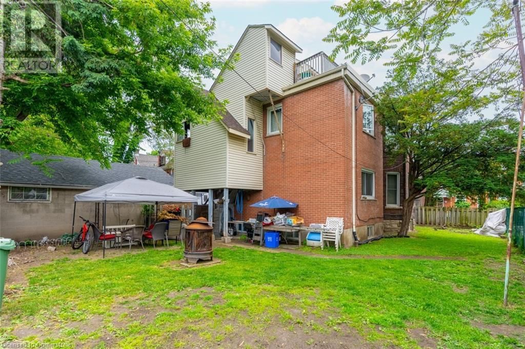 124 GLADSTONE AVENUE Image 7