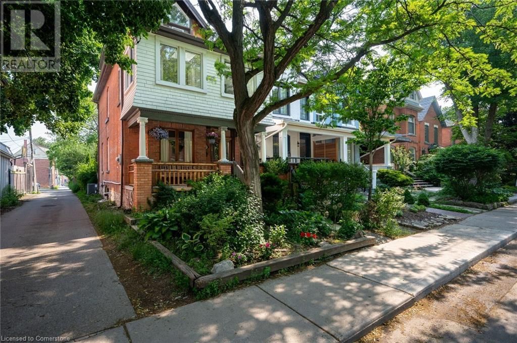 300 CHARLTON AVENUE WEST Image 4