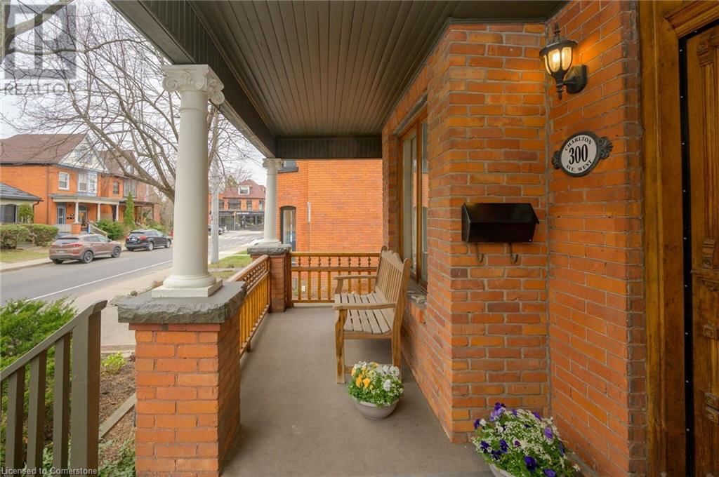 300 CHARLTON AVENUE WEST Image 7